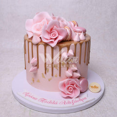 W6.52 FLOWERS - Women Birthday Cakes - WILTON PATISSERIE
