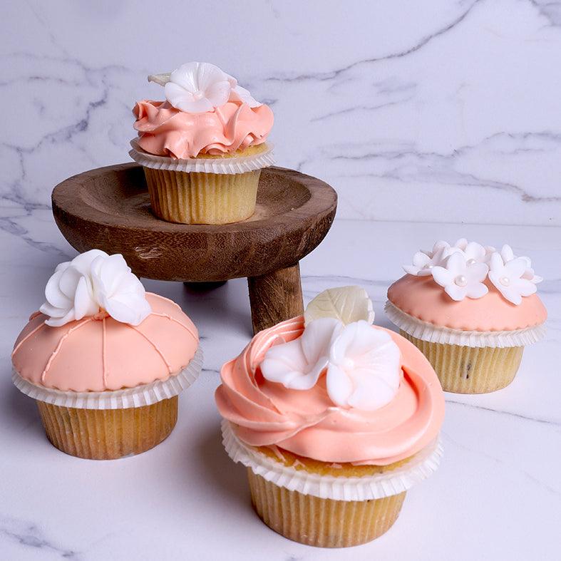 Muffins with Buttercream & Decorations - WILTON PATISSERIE